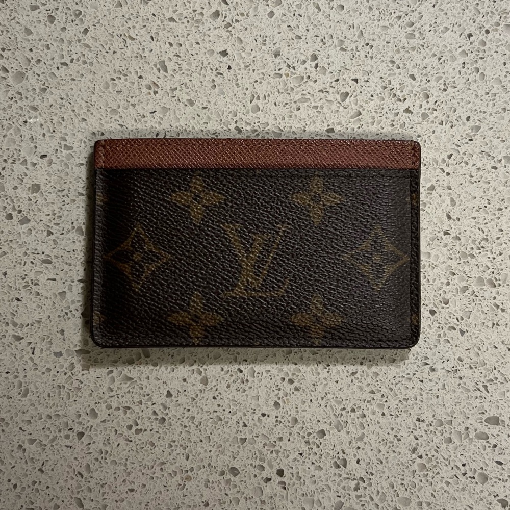 LOUIS VUITTON LV Monogram Card Holder - 💯 AUTHENTIC - M61733